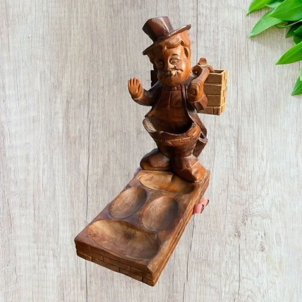 Hand Carved Camphor Wood Folk Art Caddy Tray Dresser Organizer Men's Vintage